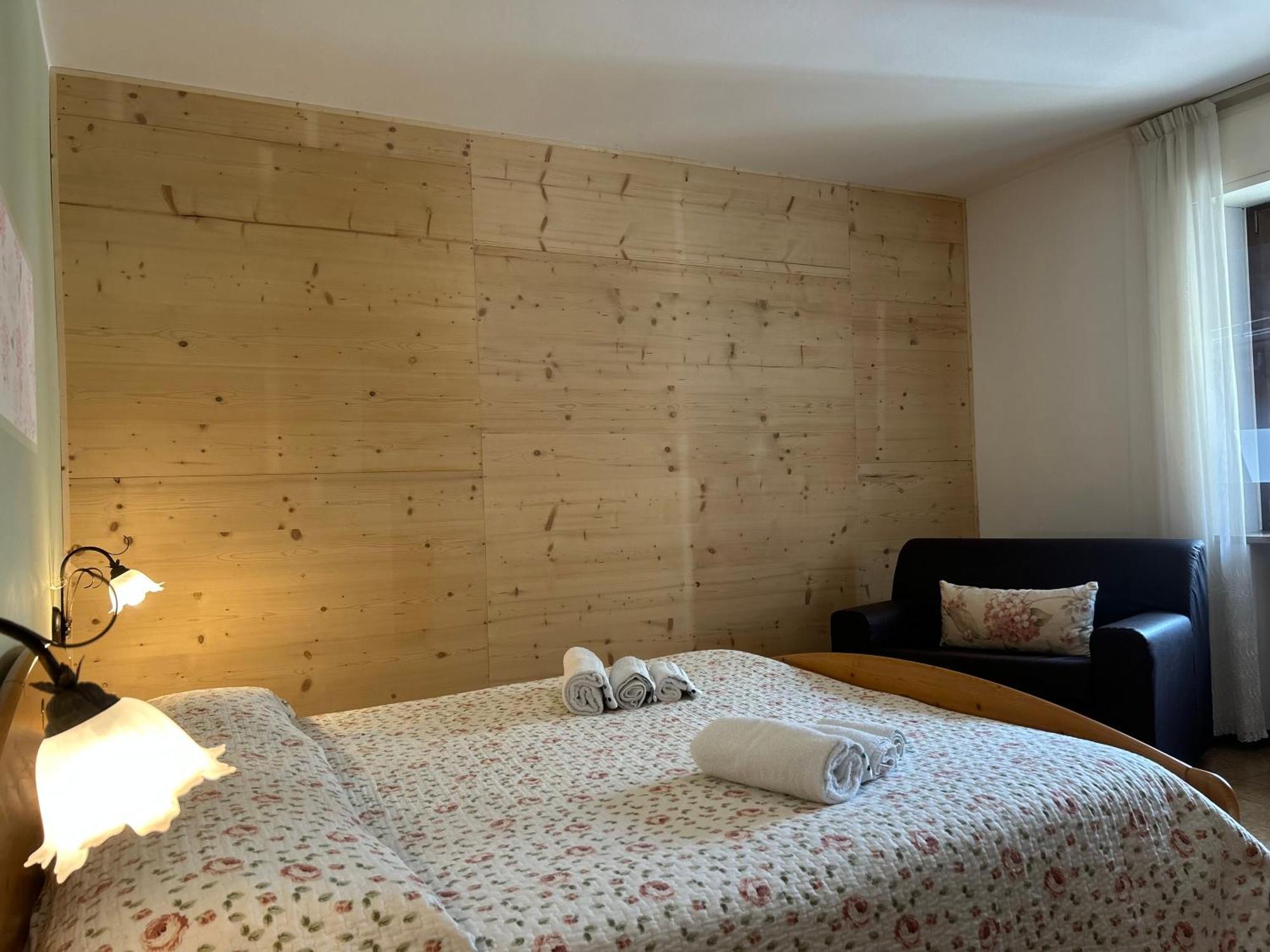 Residenza La Ciasa Aparthotel Claut Bagian luar foto